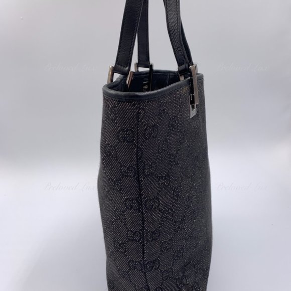 Authentic Gucci Monogram Bucket Shoulder Bag - Picture 3 of 13